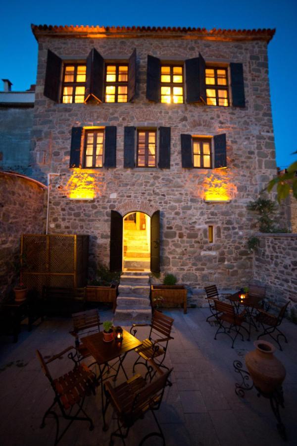Aristonicus Boutique Hotel Бергама Екстериор снимка