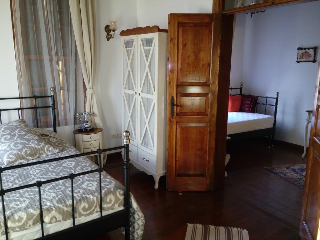 Aristonicus Boutique Hotel Бергама Стая снимка