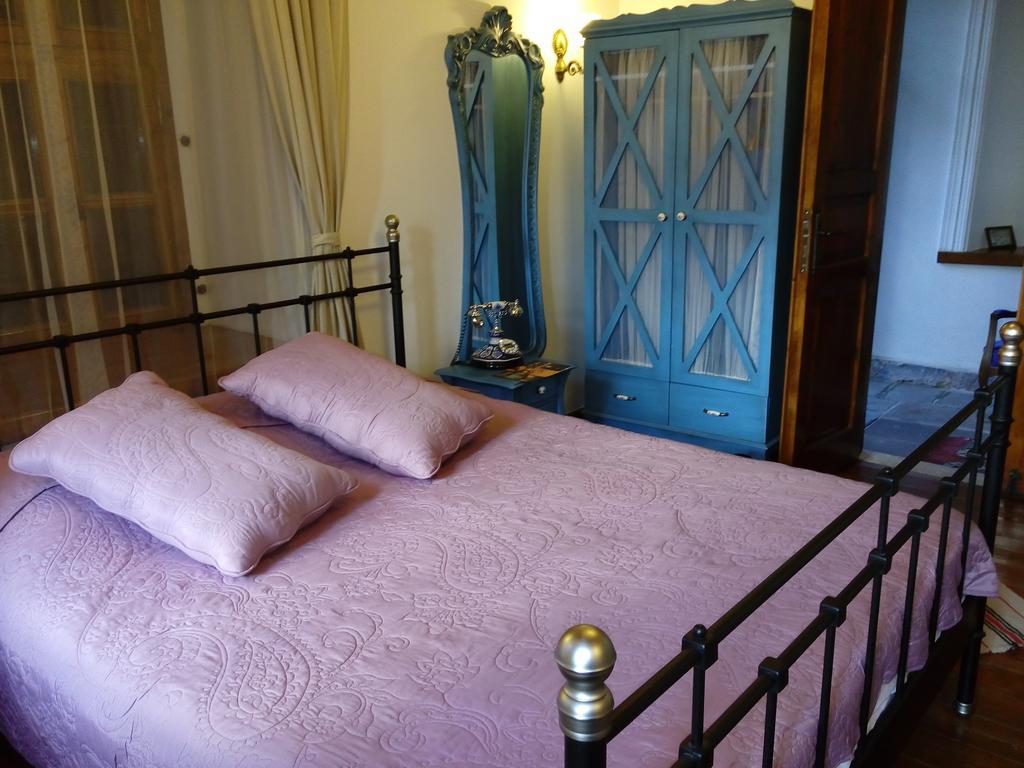Aristonicus Boutique Hotel Бергама Стая снимка