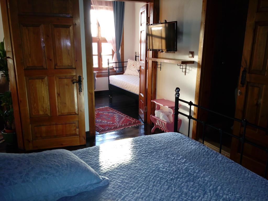 Aristonicus Boutique Hotel Бергама Стая снимка