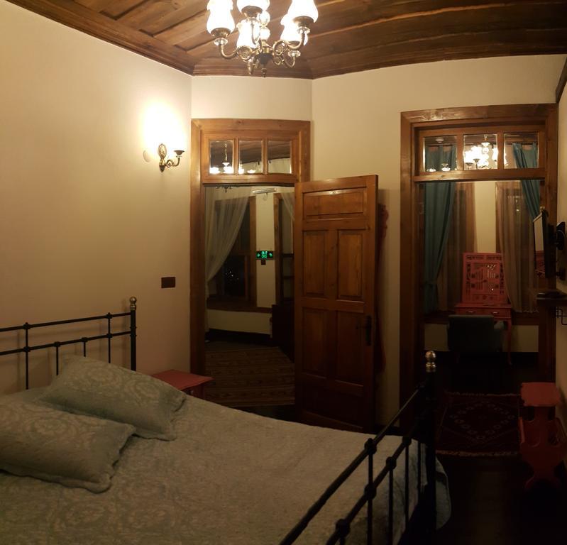 Aristonicus Boutique Hotel Бергама Стая снимка