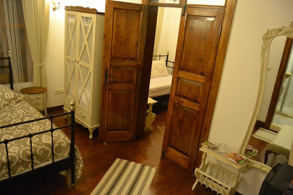 Aristonicus Boutique Hotel Бергама Стая снимка