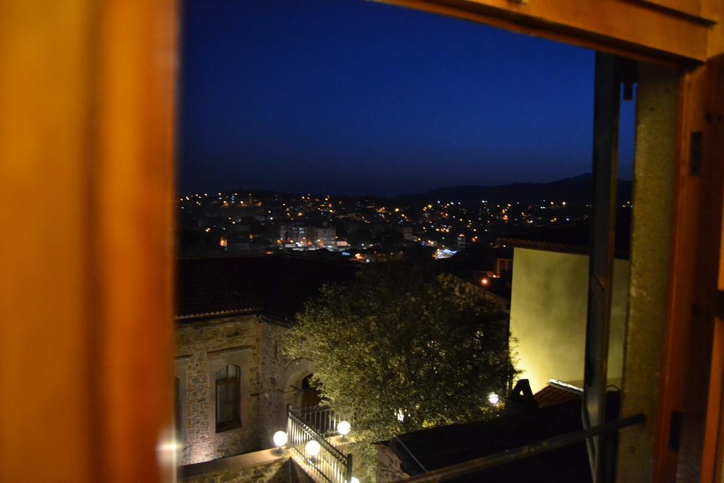 Aristonicus Boutique Hotel Бергама Стая снимка