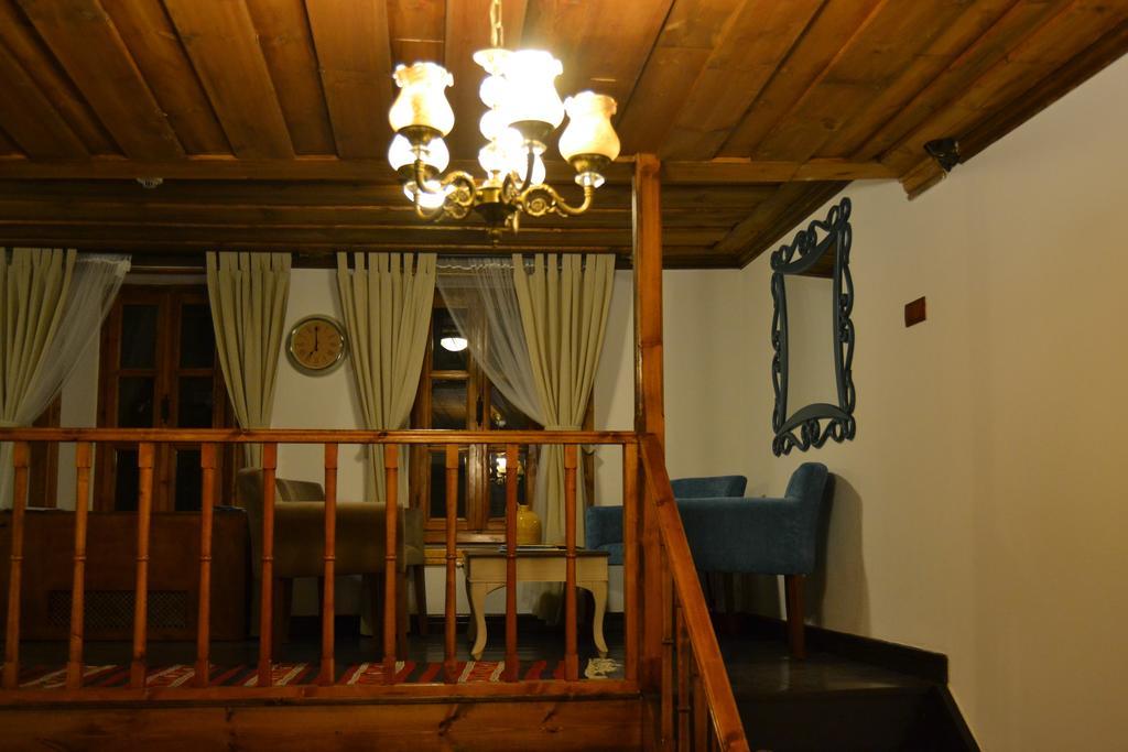 Aristonicus Boutique Hotel Бергама Екстериор снимка