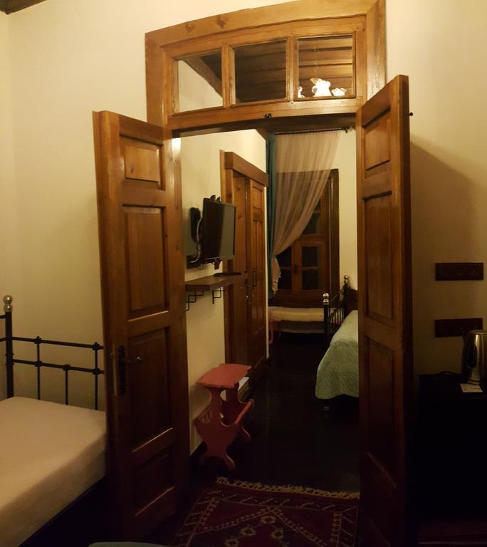 Aristonicus Boutique Hotel Бергама Стая снимка